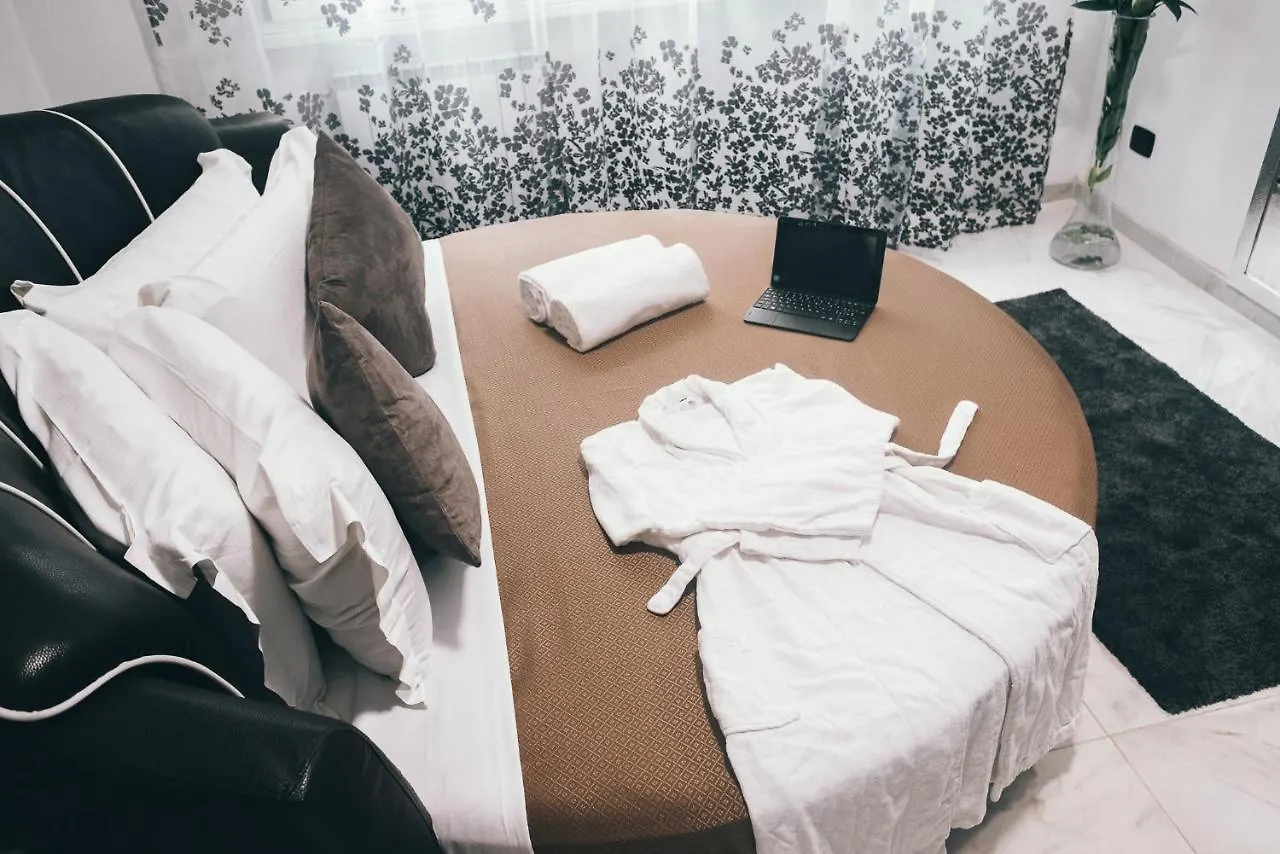 Gregorio VII Luxury Suites San Damaso Rome